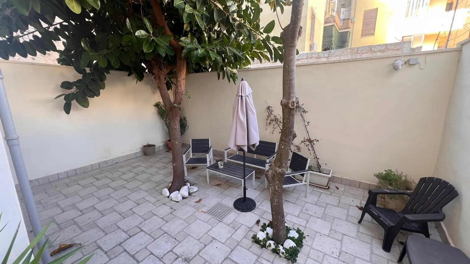 Handy Specus Brindisi Guest house
